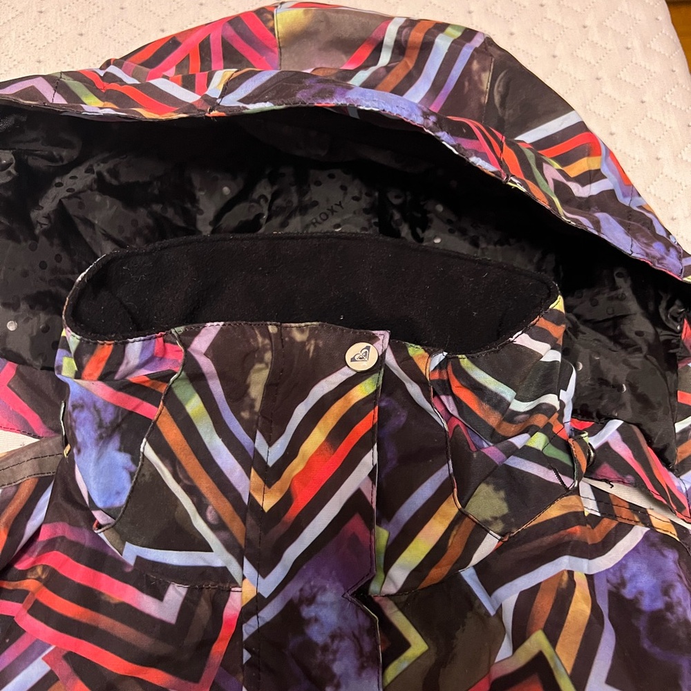Roxy Multicolor Geometric Jacket - Picture 3 of 9